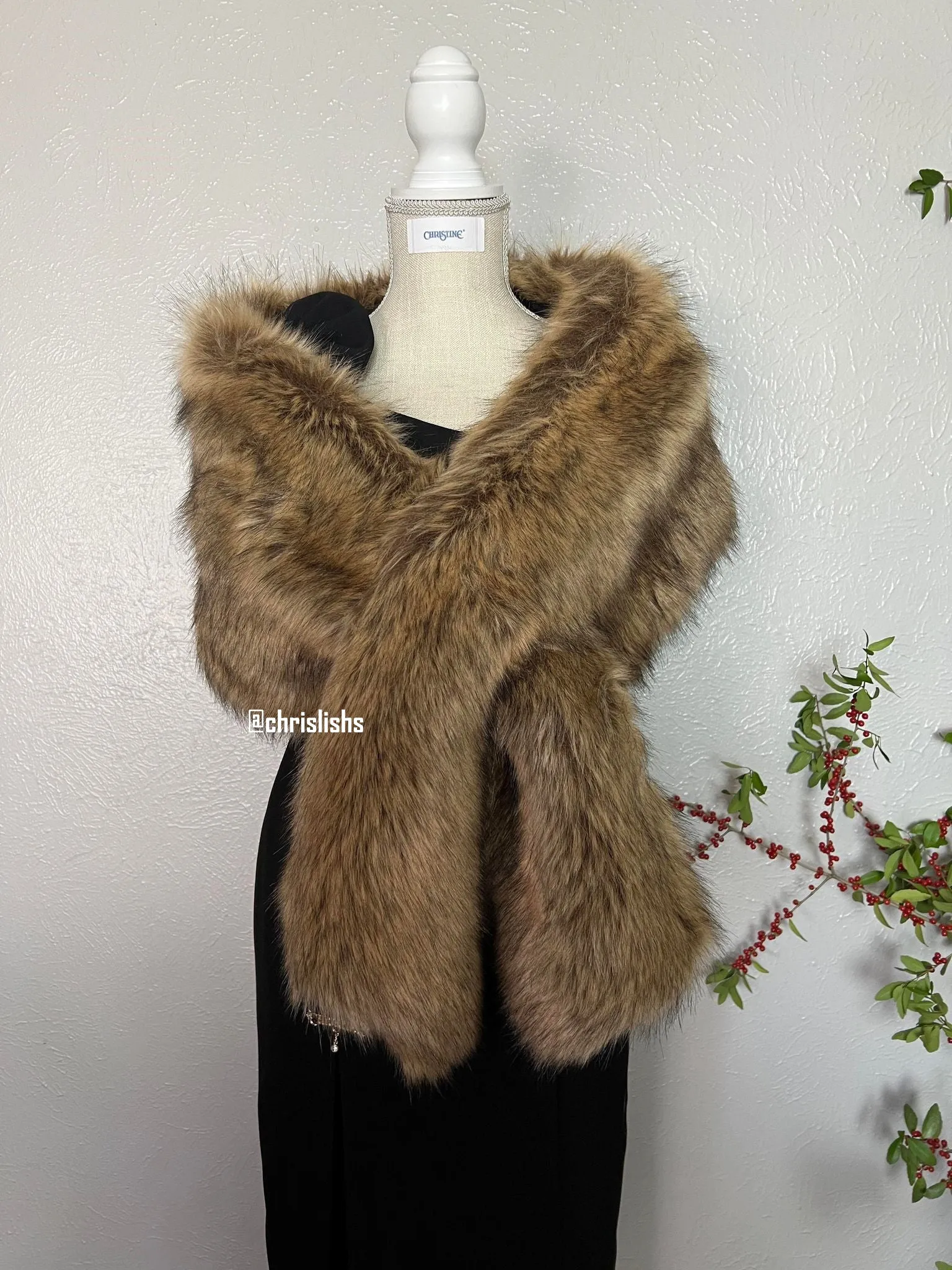 Capes in soft fur