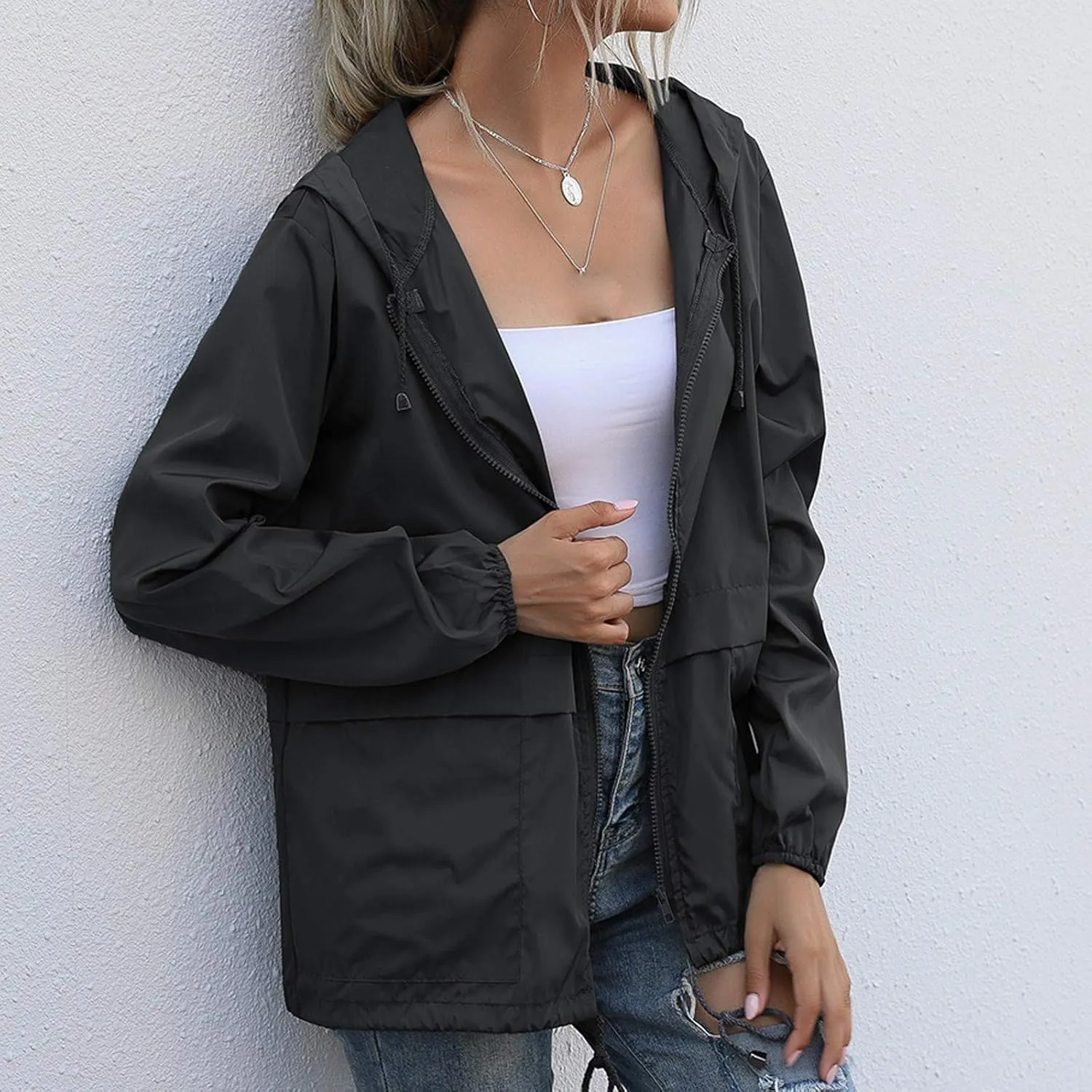 Cdiecer Women Rain Jackets Waterproof Windproof Jacket Lightweight Hooded Windbreaker Outdoor Casual Raincoat