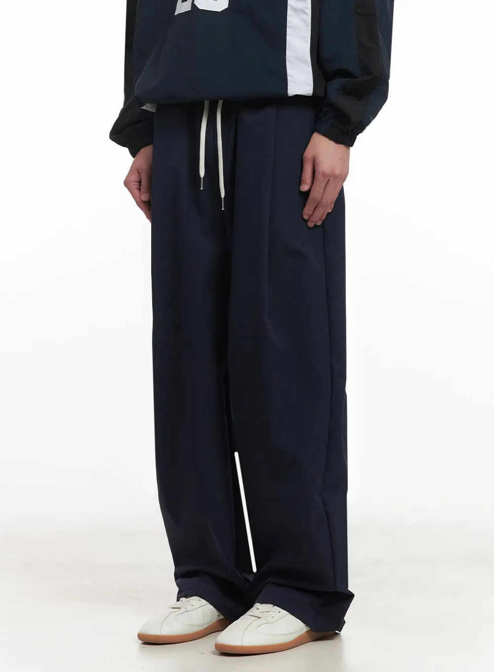 Men's Pintuck Windbreaker Sweatpants IA510