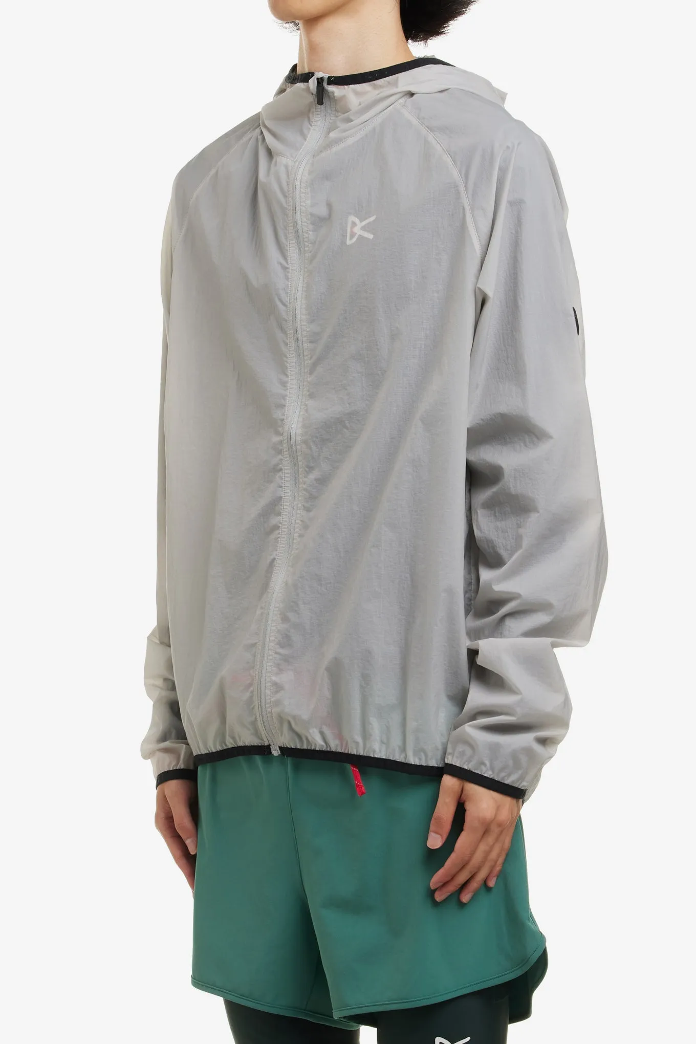 ULTRALIGHT PACKABLE DWR WIND JACKET