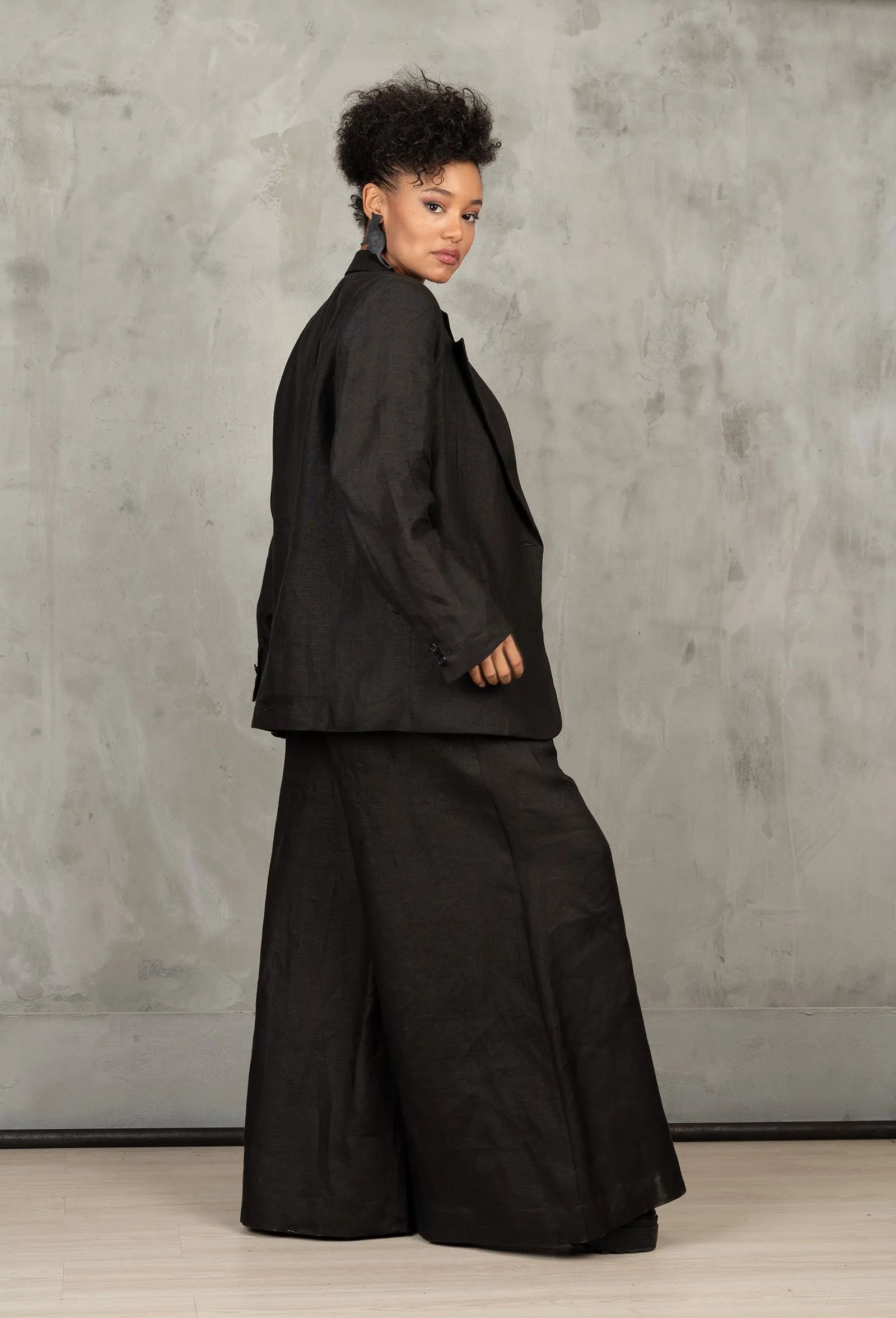 Women's Oversized Black Linen Blazer